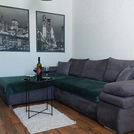 Apartment Zana Pirovac Zewnętrze zdjęcie