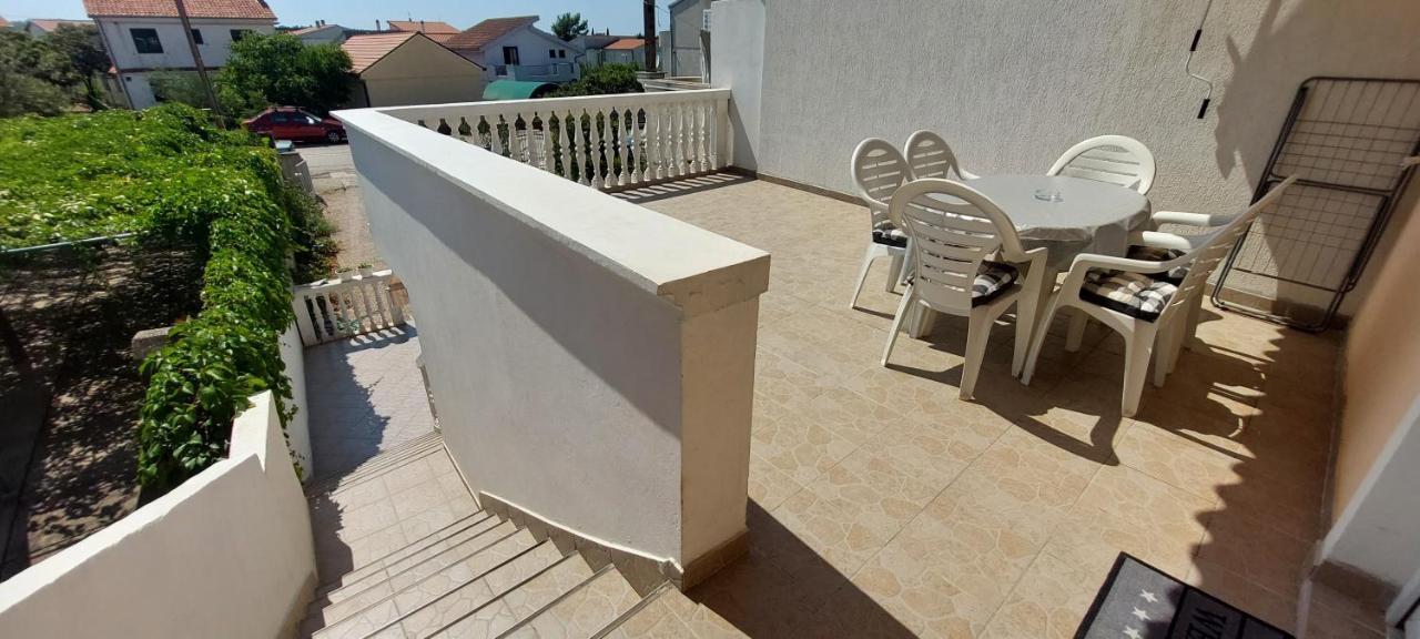 Apartment Zana Pirovac Zewnętrze zdjęcie